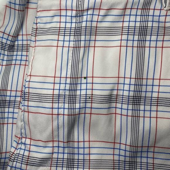 IZOD GOLF Casual Plaid Chino Men's Shorts Size 36 - Picture 9 of 9